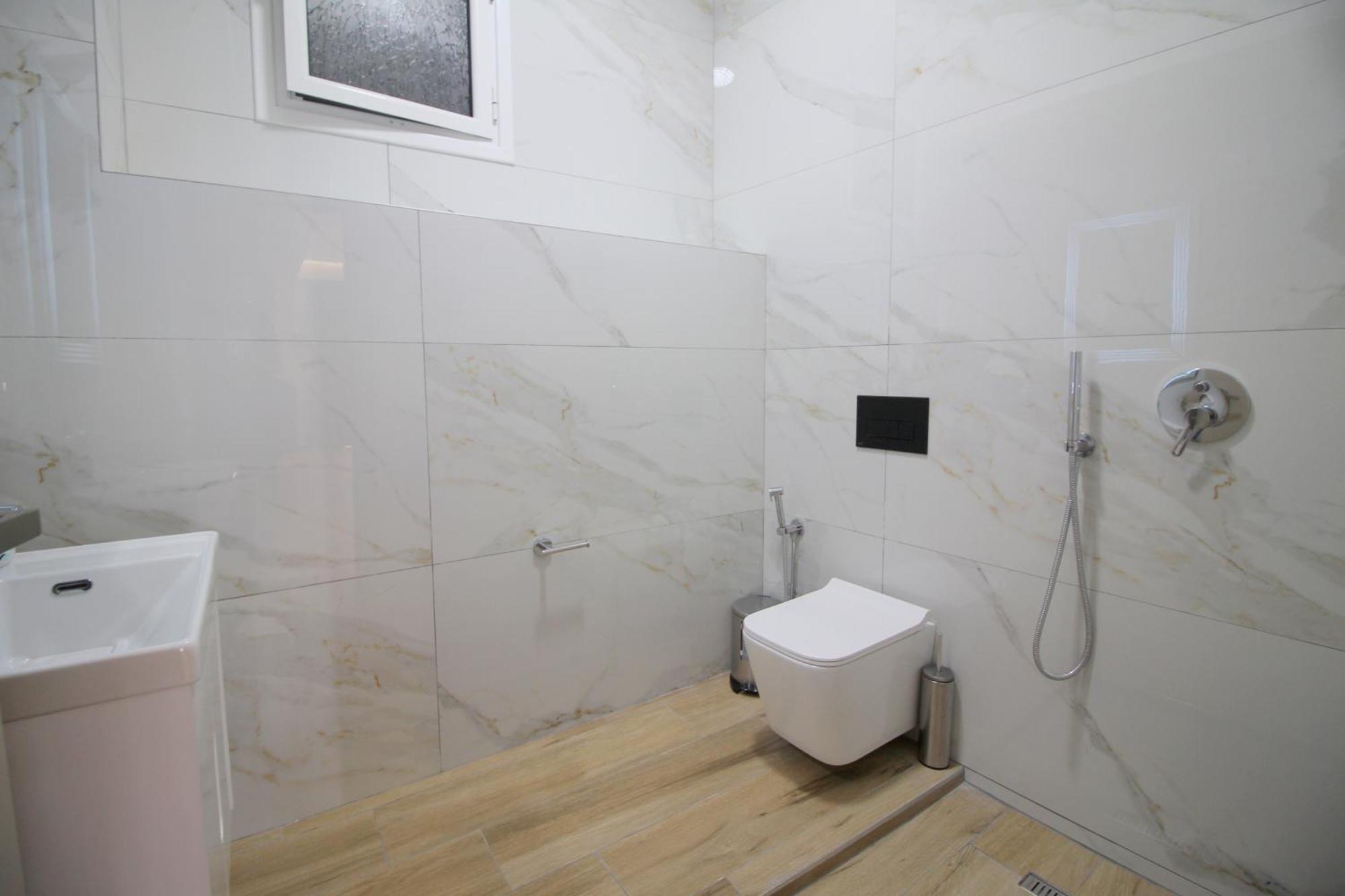 Alis Apartments Саранде Екстериор снимка