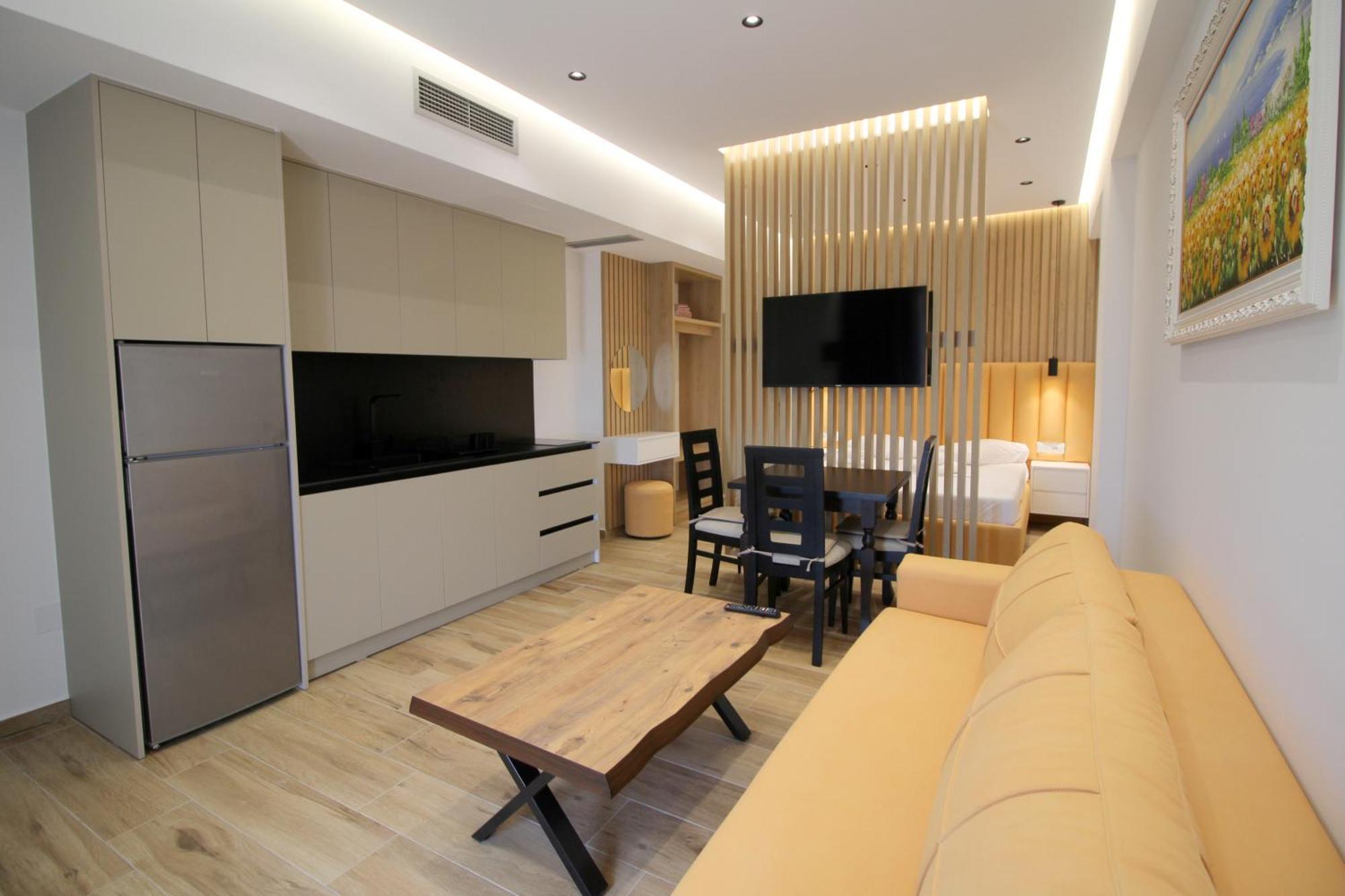 Alis Apartments Саранде Екстериор снимка