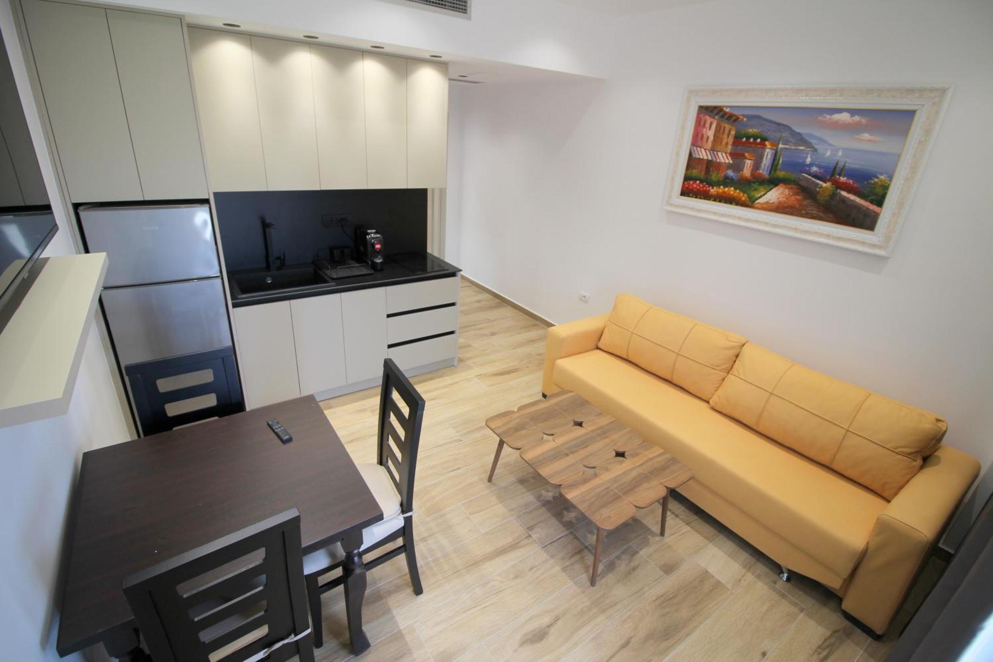 Alis Apartments Саранде Екстериор снимка